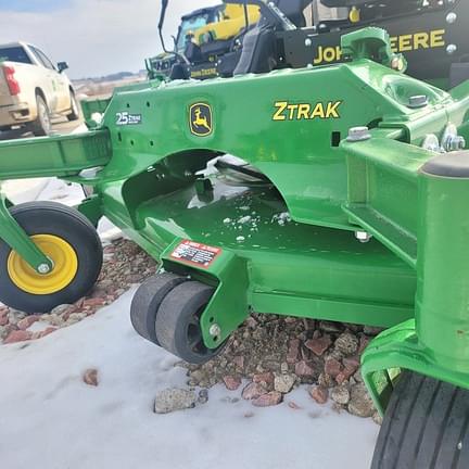 Image of John Deere Z970R equipment image 3