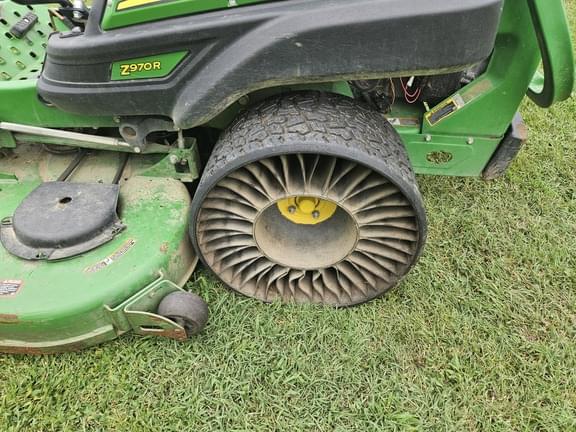 Image of John Deere Z970R equipment image 4
