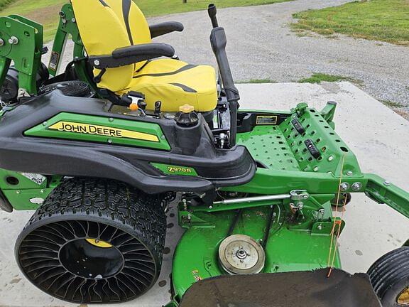 Image of John Deere Z970R equipment image 1