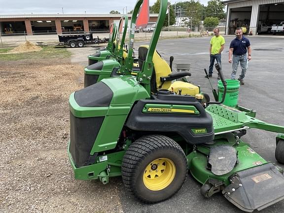 Image of John Deere Z997R equipment image 3