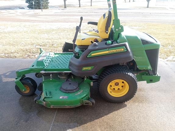 Image of John Deere Z997R equipment image 1