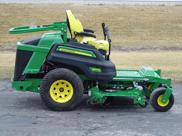 Image of John Deere Z997R equipment image 4