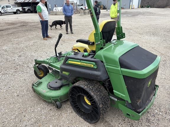 Image of John Deere Z997R equipment image 2