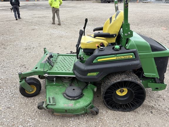 Image of John Deere Z997R equipment image 1