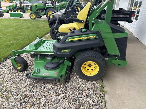 Image of John Deere Z997R equipment image 4