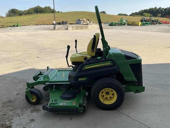 Image of John Deere Z997R equipment image 4