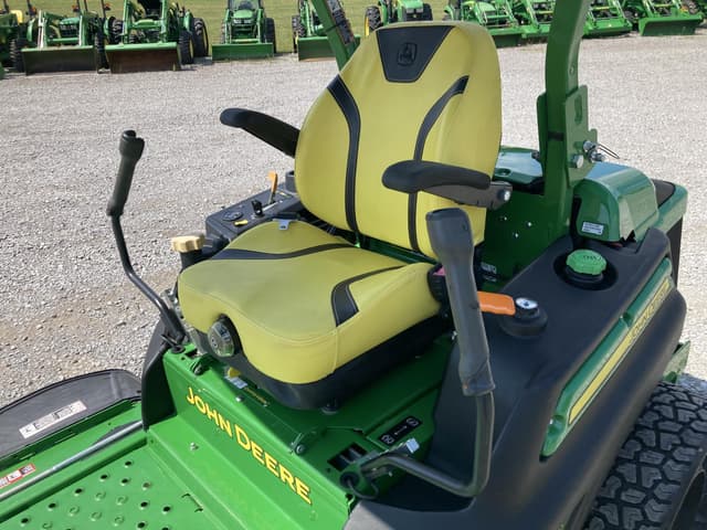Image of John Deere Z997R equipment image 2