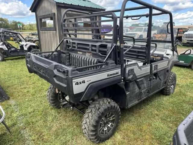 Image of Kawasaki Mule Pro FXT equipment image 2