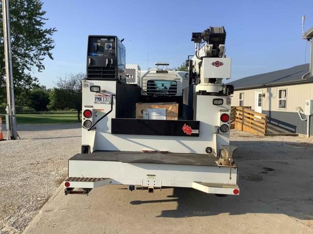 Image of Kenworth T-370 equipment image 4