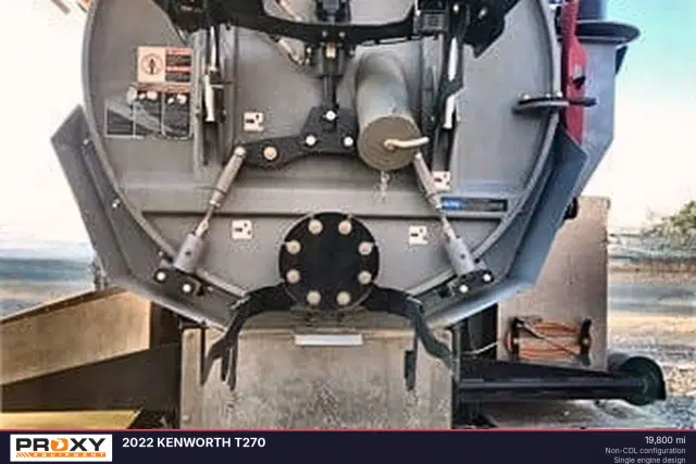 Image of Kenworth T270 equipment image 3