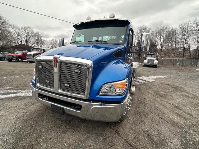 Image of Kenworth T280 equipment image 3