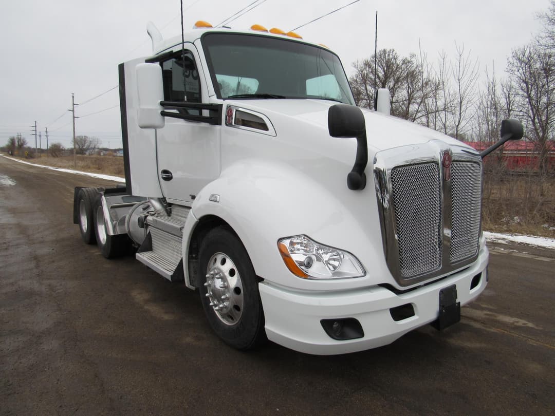 Image of Kenworth T680 Primary image