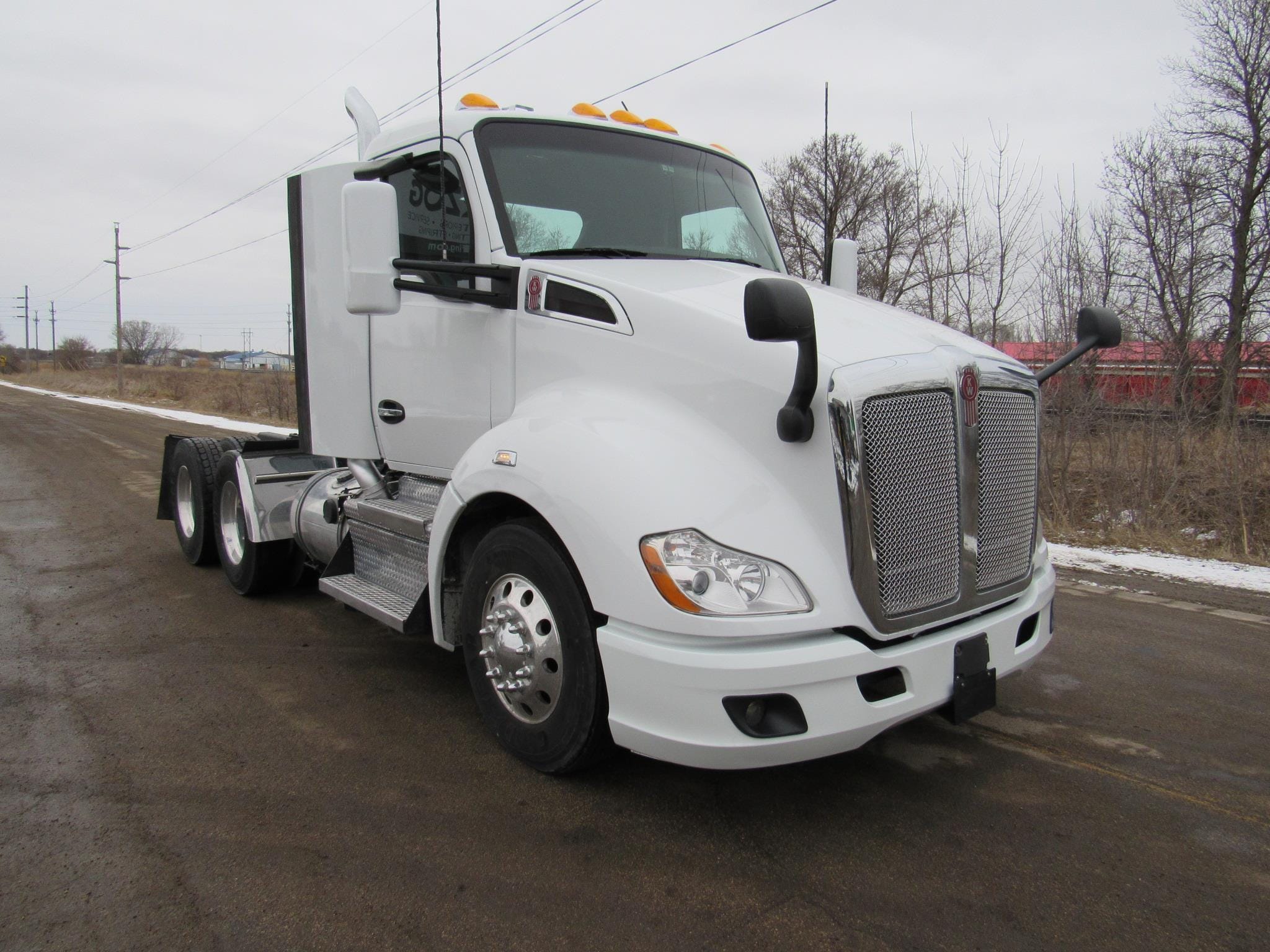 2022 Kenworth T680 Equipment Image0