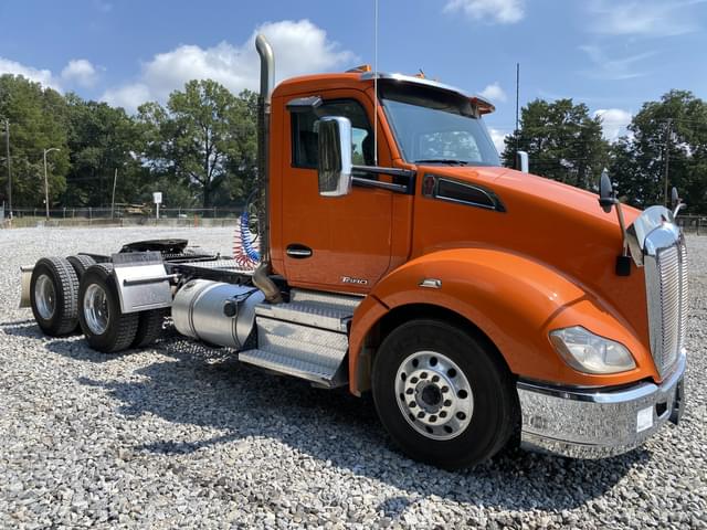 Image of Kenworth T600 equipment image 3
