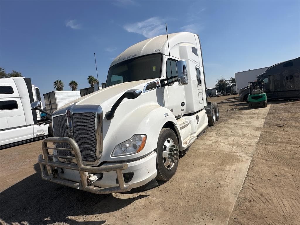 Image of Kenworth T680 Primary image