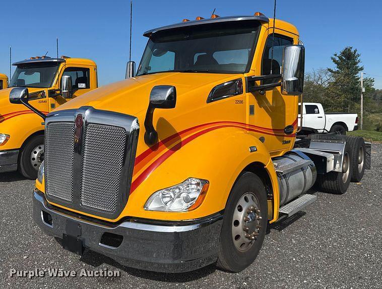 Image of Kenworth T680 Primary image