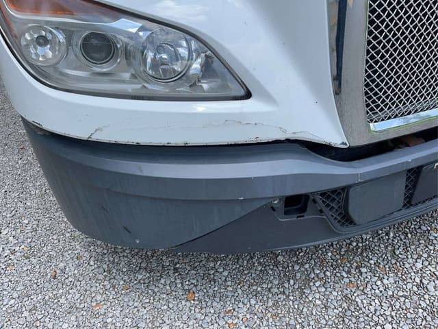 Image of Kenworth T680 equipment image 2