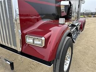 Main image Kenworth W900L 4