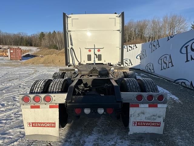 Image of Kenworth W900 equipment image 3