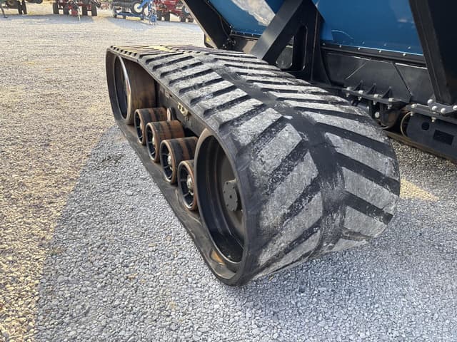 Image of Kinze 1321 equipment image 2