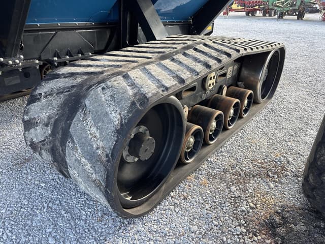 Image of Kinze 1321 equipment image 3