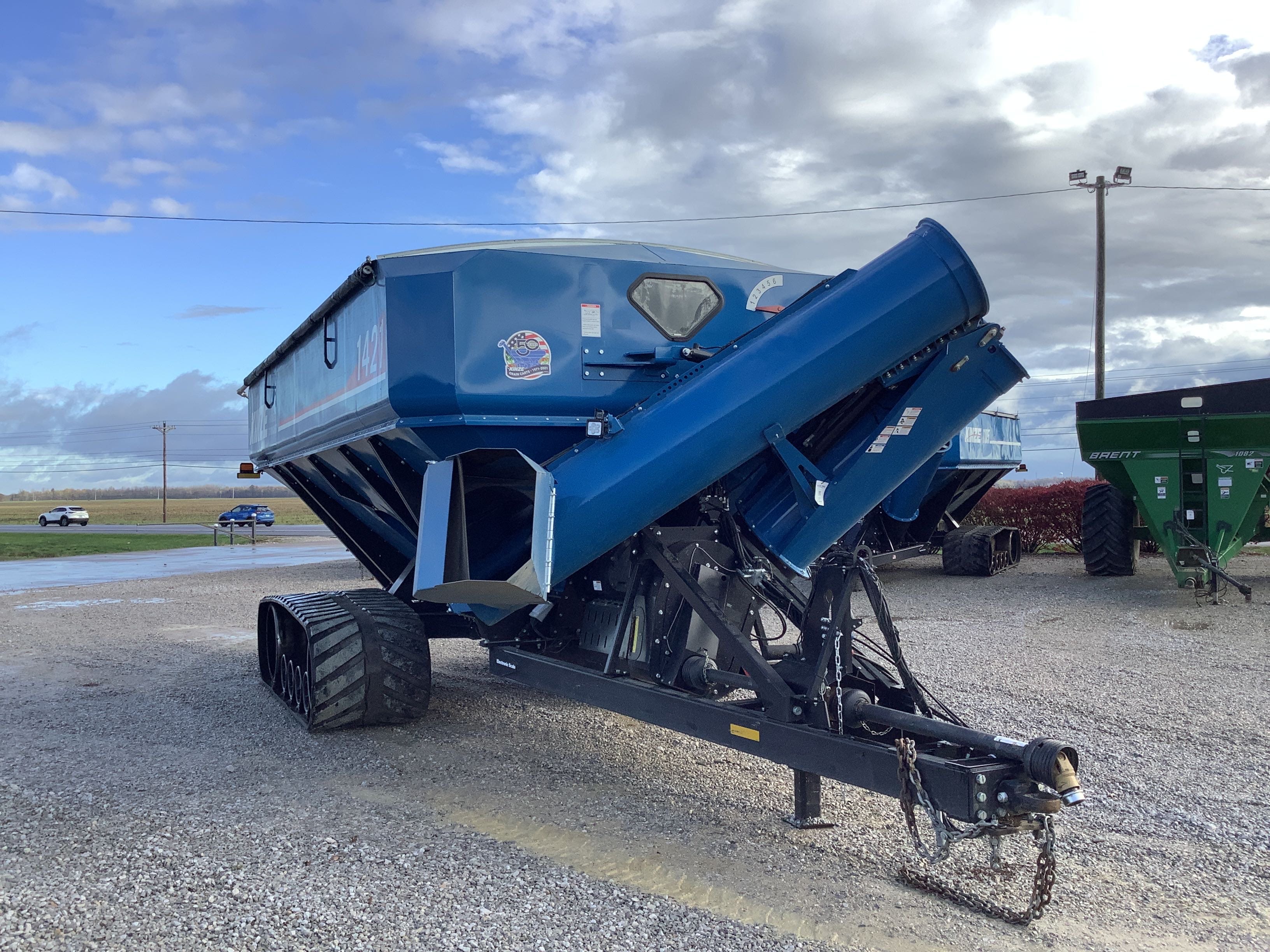 2022 Kinze 1421 Equipment Image0