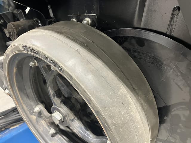 Image of Kinze 3665 equipment image 3