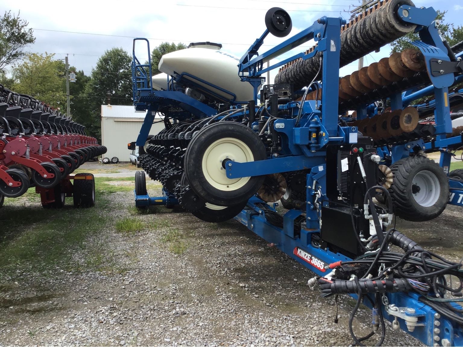 Main image Kinze 3665