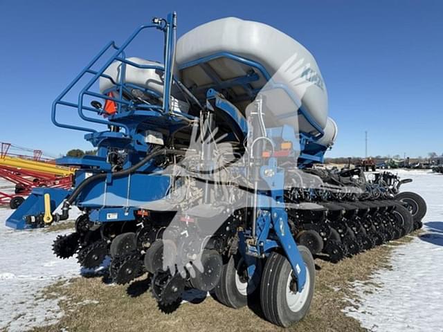 Image of Kinze 4905 equipment image 1