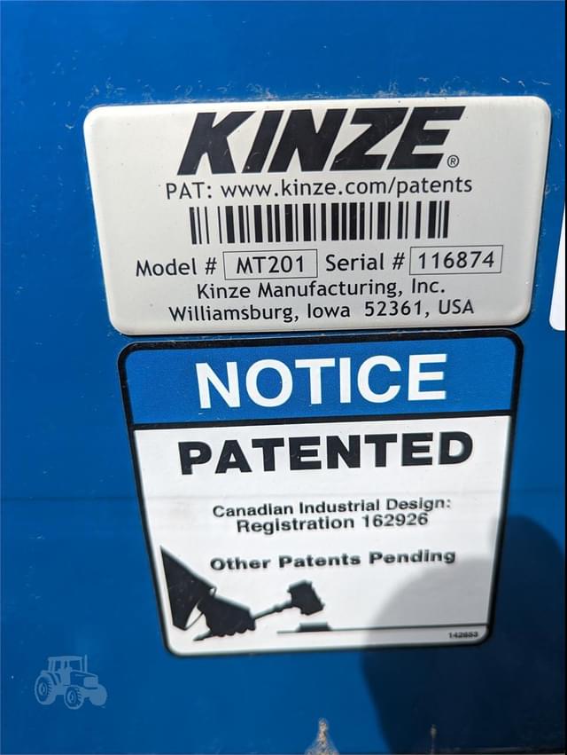 Image of Kinze Mach Till 201 equipment image 1