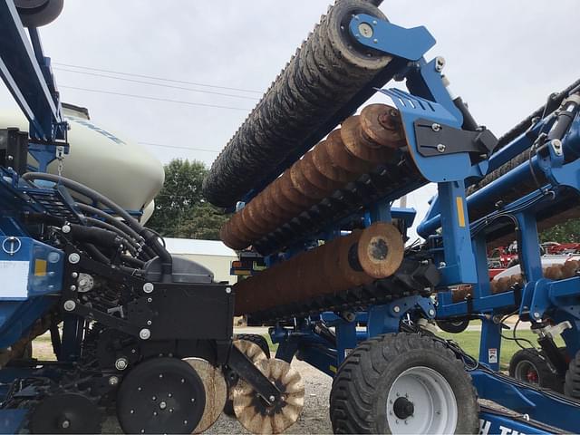 Image of Kinze Mach Till 362 equipment image 1