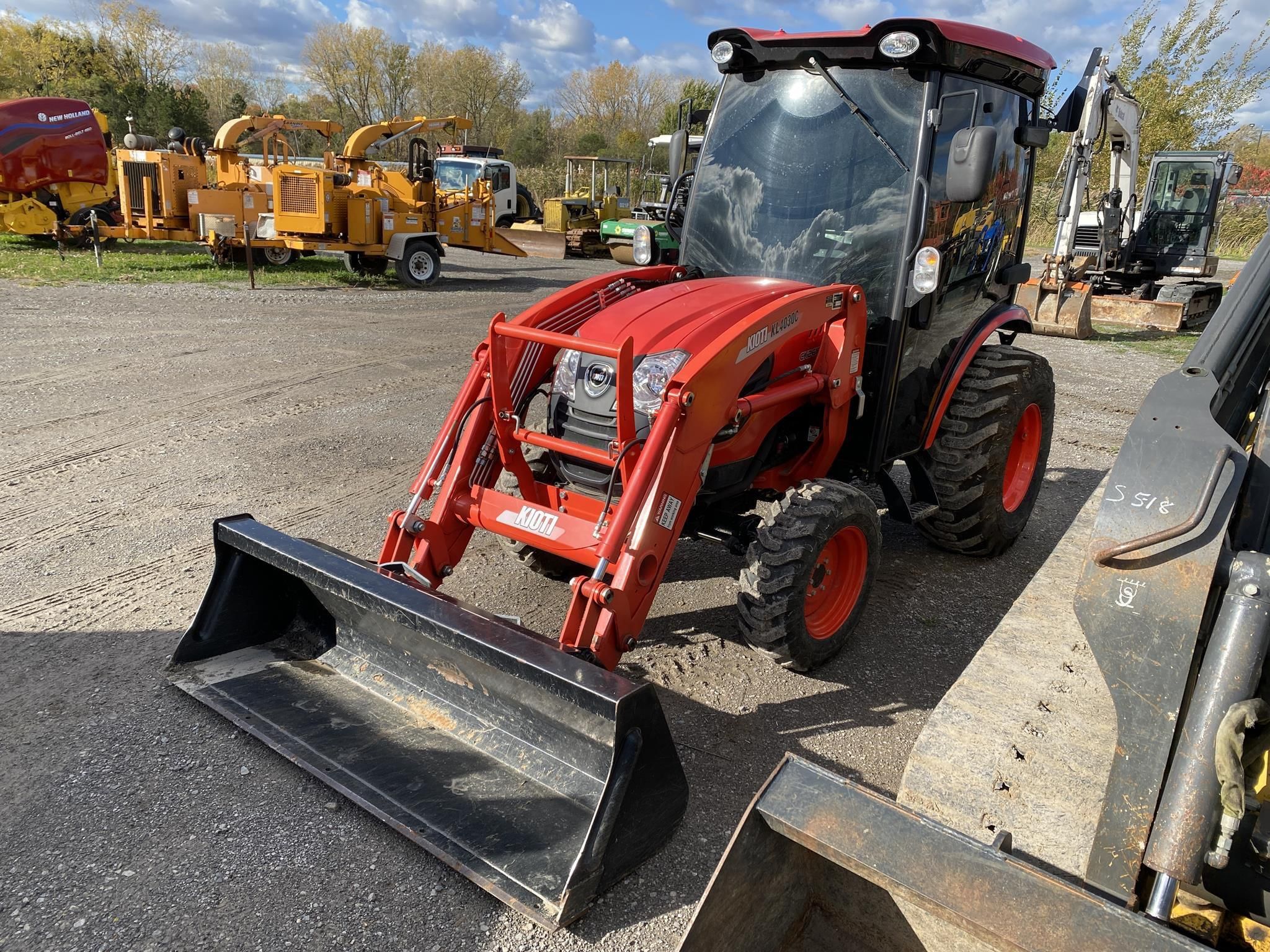 2022 Kioti CK2610 Equipment Image0