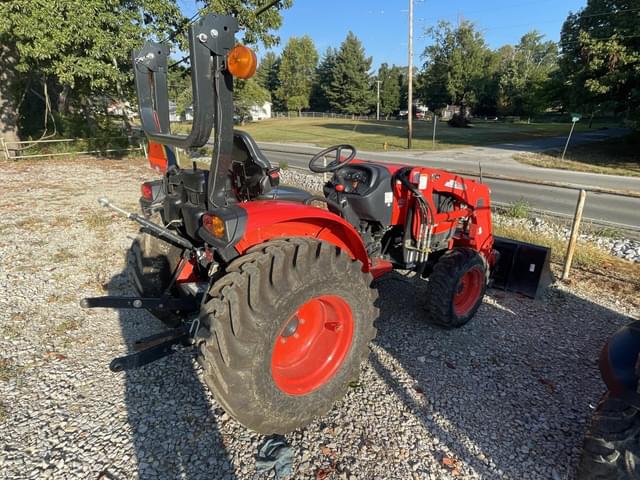 Image of Kioti CK2610 equipment image 2