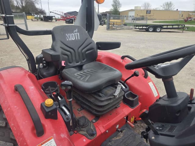 Image of Kioti CK3510SE equipment image 2