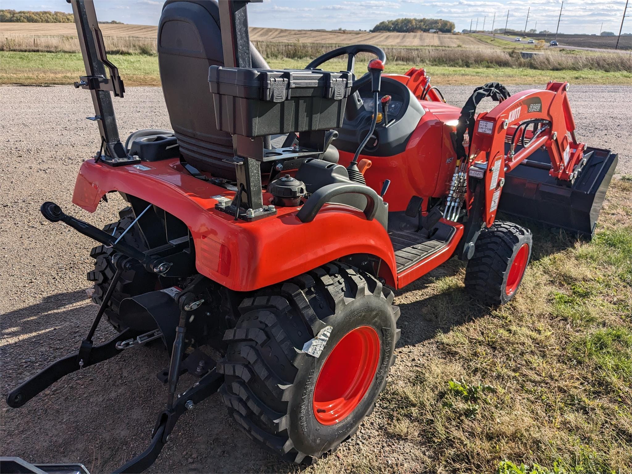 Main image Kioti CS2220