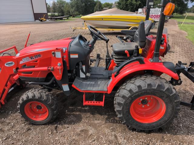Image of Kioti CX2510HST equipment image 2