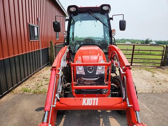 Image of Kioti DK4210SE equipment image 2