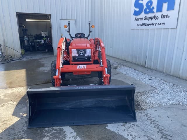 Image of Kioti DK4510 equipment image 2