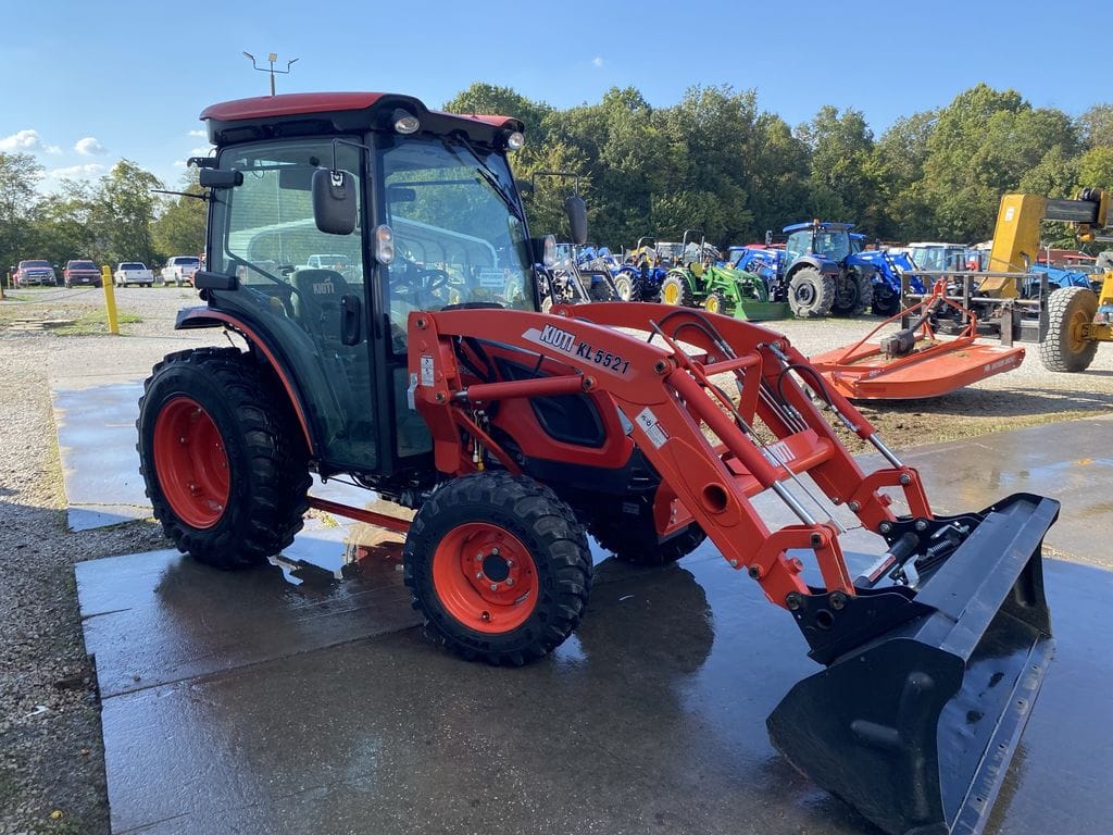 2022 Kioti DK4710SECHR Equipment Image0