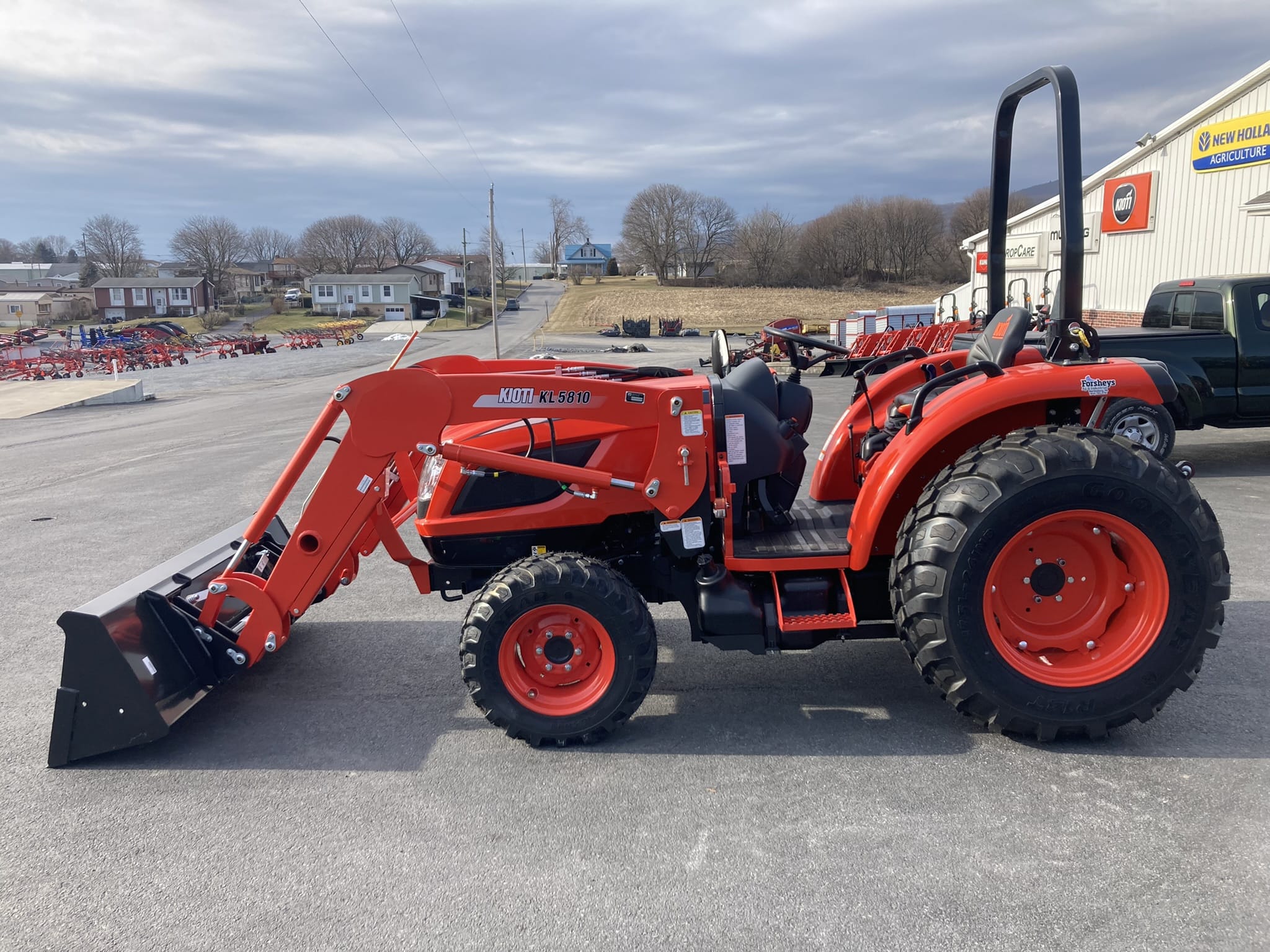 2022 Kioti NS6010 Equipment Image0