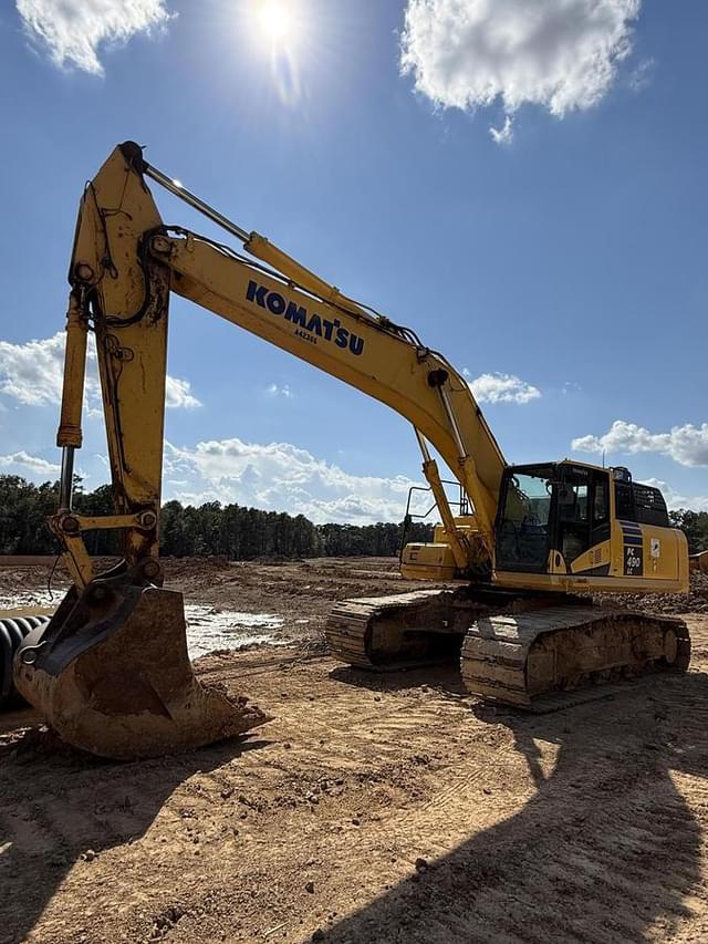 Image of Komatsu PC490LC-11 equipment image 1