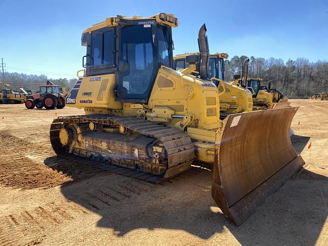 Image of Komatsu D51PXI-24 equipment image 3