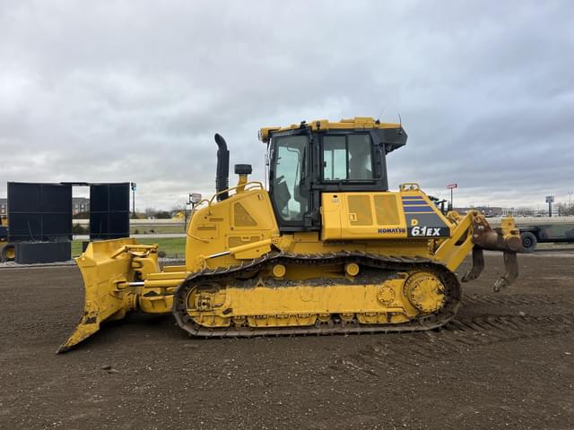 Image of Komatsu D61EX-24 equipment image 1