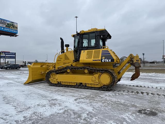 Image of Komatsu D61EX-24 equipment image 2