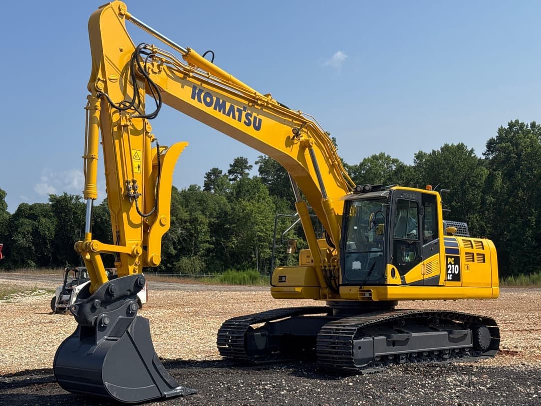 Image of Komatsu PC210LC Primary image