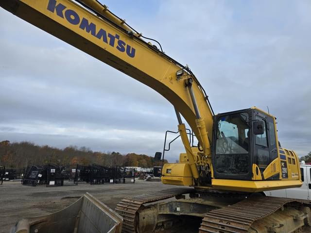 Image of Komatsu PC290LCi equipment image 3