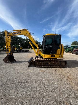 2022 Komatsu PC88MR-11 Equipment Image0