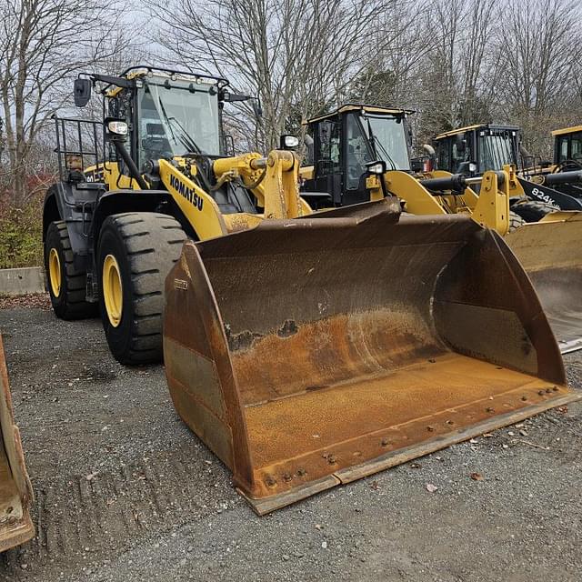 Image of Komatsu WA480-8 equipment image 2