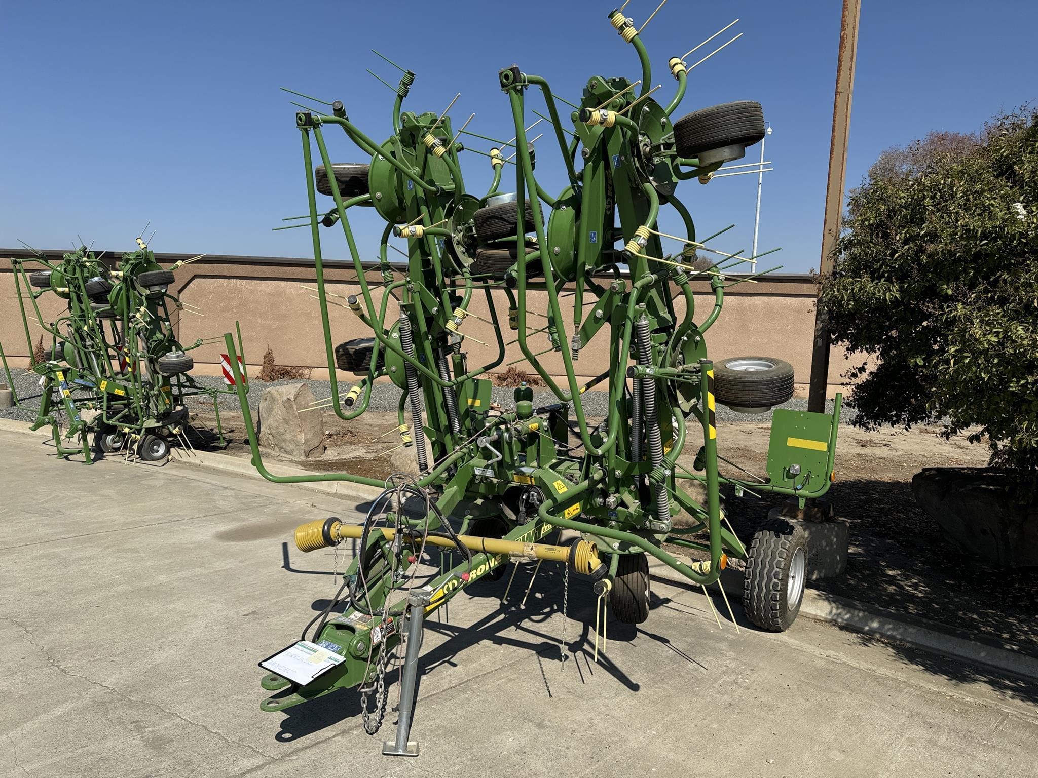 2022 Krone KWT8.82/8DB Equipment Image0