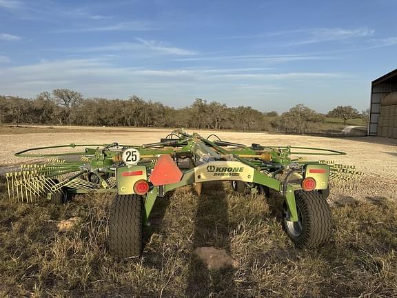Image of Krone Swadro TC760 equipment image 4